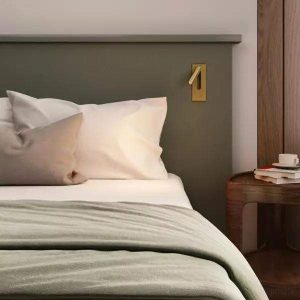 Nowoczesna lampa ścienna LED Fuse Switched II w minimalistycznym stylu