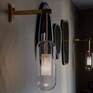 Lampa ścienna Vadim minimalistyczna z szklanym kloszem