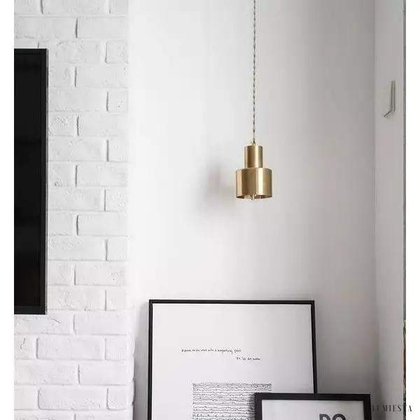Mosiężna lampa wisząca stylowa elegancja do wnętrza