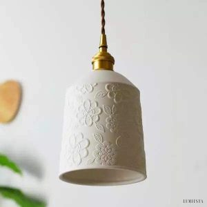 Ceramiczna lampa wisząca z kwiatowym wzorem do wnętrz