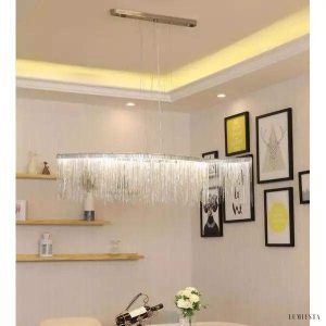 Nowoczesny żyrandol z łańcuchami aluminiowymi do salonu