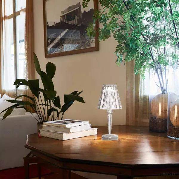 Elegancka lampka stołowa LED w stylu barokowym z akumulatorem