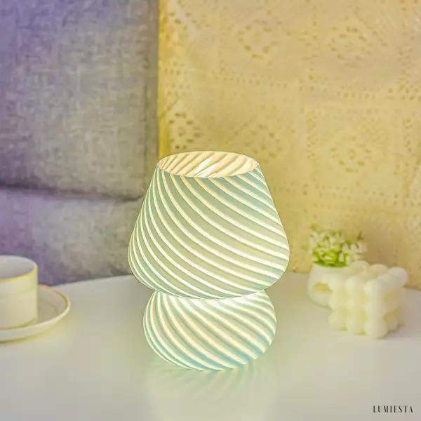 Lampa stołowa w kształcie grzyba w stylu nordyckim