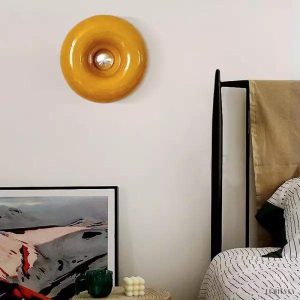 Nowoczesna okrągła lampa stołowa z LED dotykowym w stylu Bauhaus