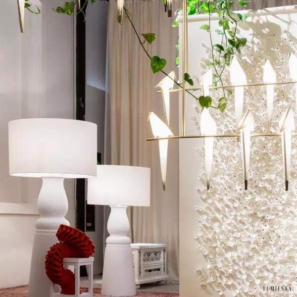 Żyrandol Birdy w stylu rzeźbiarskim z akrylu