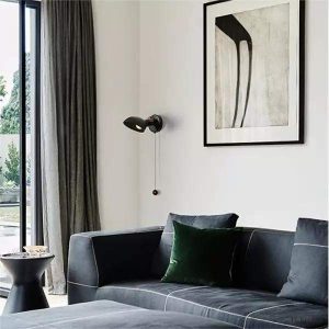 Nowoczesna rotacyjna lampa ścienna Aisilan do sypialni