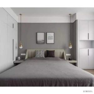 Lampa wisząca Niku złoty metalowy żyrandol szklany klosz