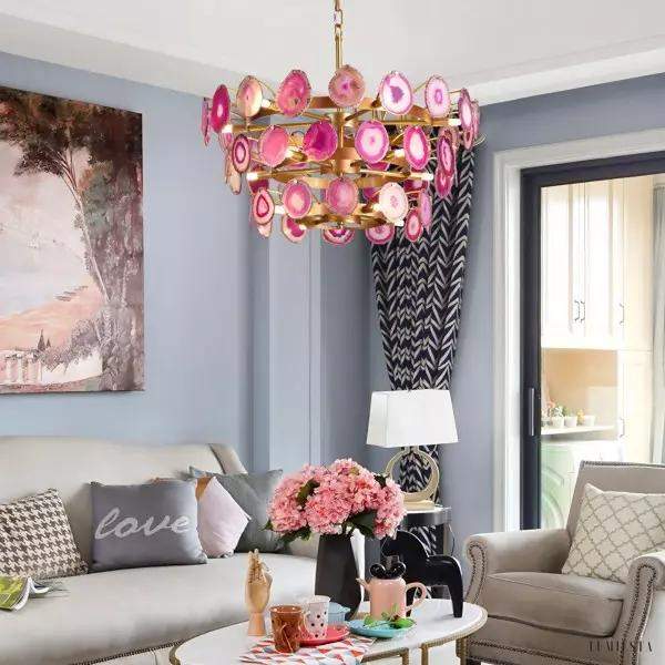 Luksusowa lampa wisząca z agatowych plastrów w stylu nowoczesnym