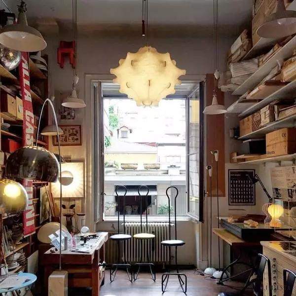 image_5-316.jpg Lampa wisząca Terra w kształcie dmuchawca biała