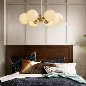 Lampa sufitowa Karia żyrandol z opalowymi kulami