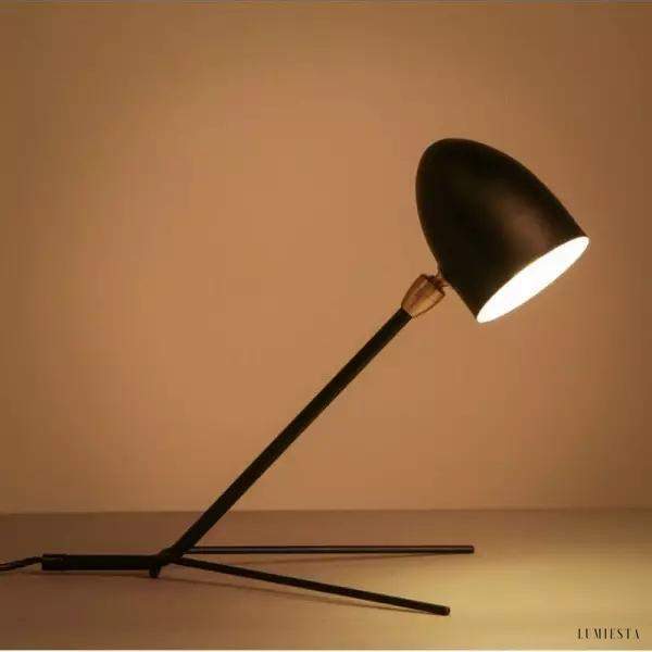 Lampa stołowa tripod czarna z nowoczesnym designem