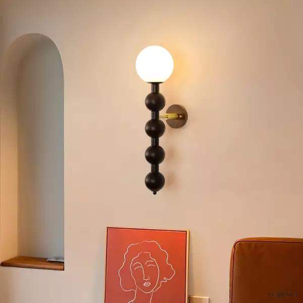 Lampa ścienna w kształcie gourd z drewna styl rustykalny