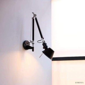 Czarna teleskopowa lampa ścienna obrotowa styl nowoczesny