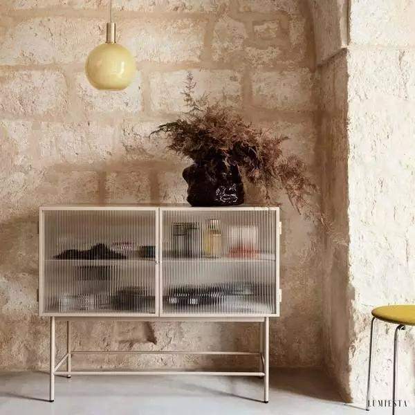 image_6-273.jpg Lampa wisząca z mosiężnym wykończeniem elegancja