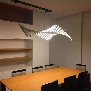 Lampa wisząca Vask w nowoczesnym stylu z regulacją kształtów