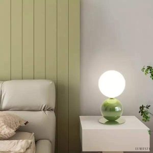 Kolorowa stołowa lampa akrylowa w nowoczesnym stylu