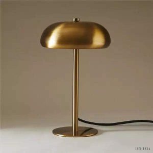 Stylowa minimalistyczna lampa stołowa w różnych kolorach