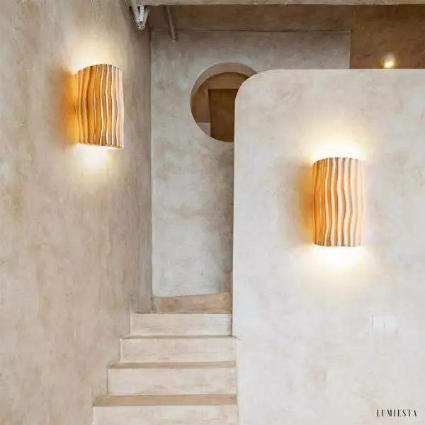 Stylowa lampka ścienna z żywicy w skandynawskim stylu