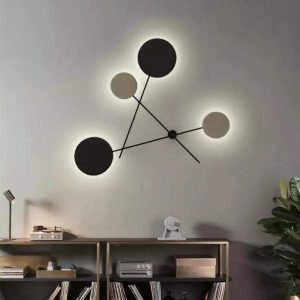 Lampa ścienna Iride w nowoczesnym geometrycznym stylu