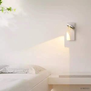 Nowoczesna rotacyjna lampa LED naścienna do sypialni