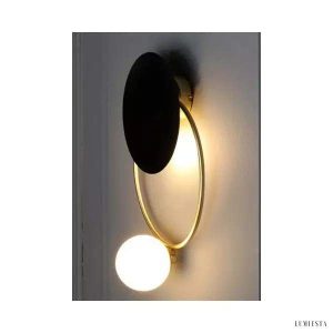 Luksusowa lampa ścienna GRISK w stylu geometrycznym