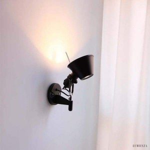 Czarna teleskopowa lampa ścienna obrotowa styl nowoczesny