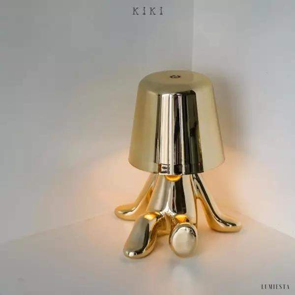 Innowacyjna lampa Thinker w kształcie postaci złotej lub chromowanej