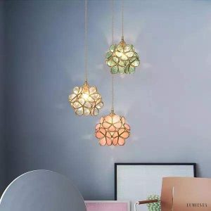 Lampa wisząca w kształcie płatków kwiatu z miedzią