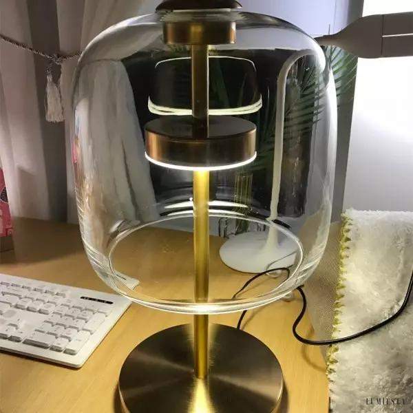 Lampka stołowa Jube szklana retro z metalowym wykończeniem