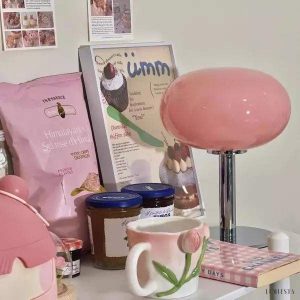 Lampa stołowa Bauhaus z dimmowalnym źródłem światła