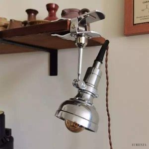 Retro lampa klipsowa industrialna w stylu retro