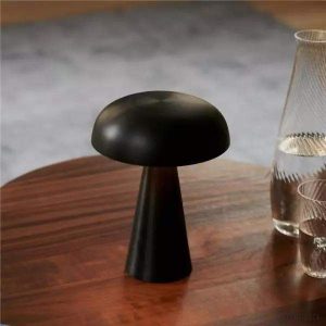 Stylowa przenośna lampa stołowa Como SC53 z kloszem w kształcie grzyba