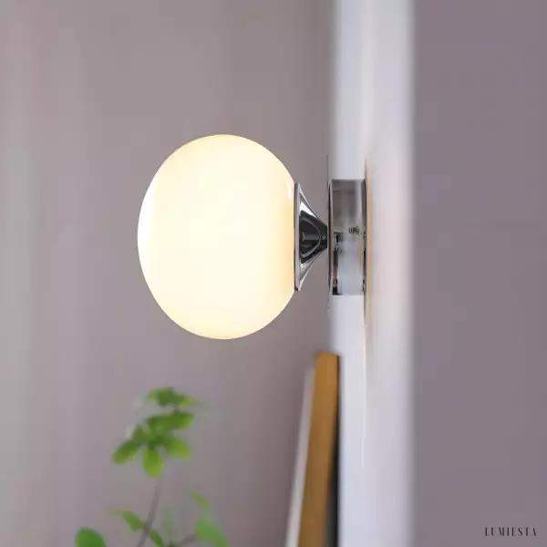 Lampa ścienna kulista ze szkła w stylu Bauhaus