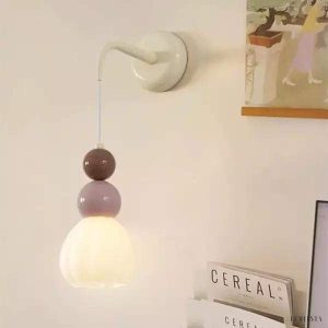 Lampa ścienna w stylu francuskim kula lodowa kolorowa