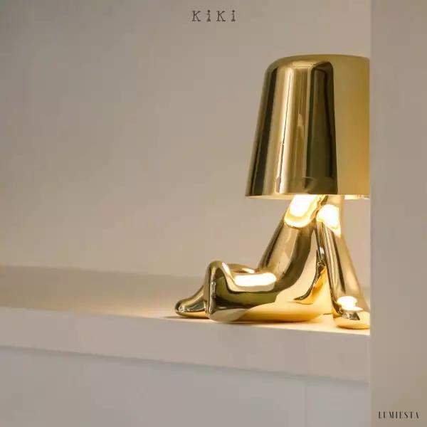 Innowacyjna lampa Thinker w kształcie postaci złotej lub chromowanej