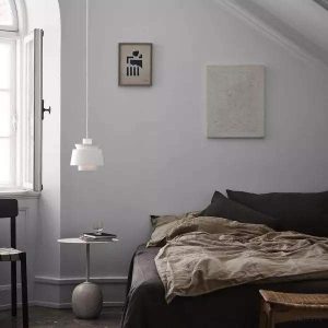 Lampy wiszące Uti w stylu retro z metalowymi kloszami