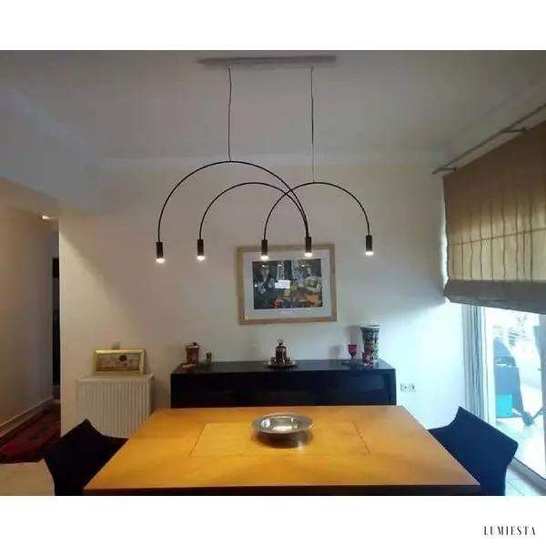Lampa wisząca Min elegancka z łukowymi ramionami LED