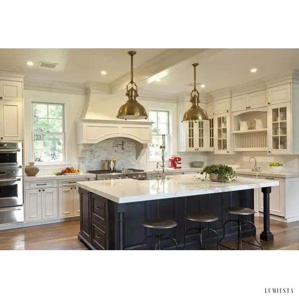 Metalowa lampa wisząca industrialna w stylu country