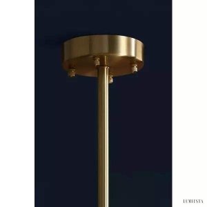 Lampa sufitowa kryształowa w stylu minimalistycznym