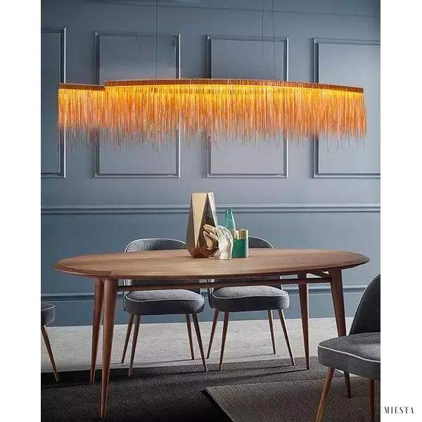 Nowoczesny żyrandol z łańcuchami aluminiowymi do salonu