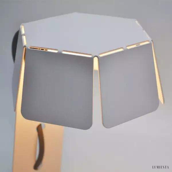 Minimalistyczna lampa biurkowa Object 3 z metalu