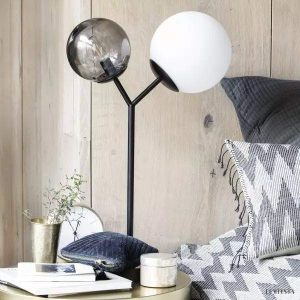 Lampa wisząca Twice w asymetrycznym stylu z kulami