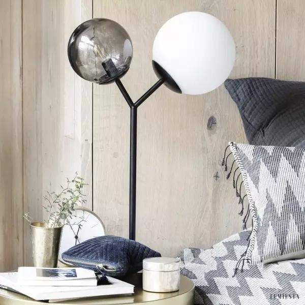 Lampa wisząca Twice w asymetrycznym stylu z kulami