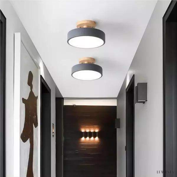 Skandynawska Okrągła Lampa Sufitowa Drewniana LED