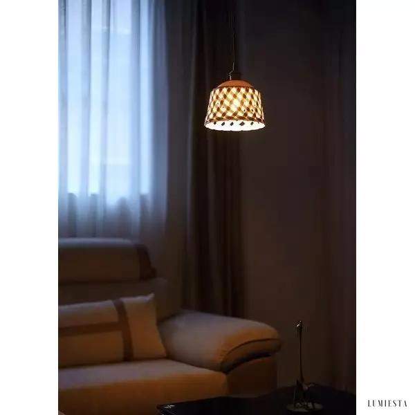 Ażurowa lampa ceramiczna z ręcznie rzeźbionym kloszem