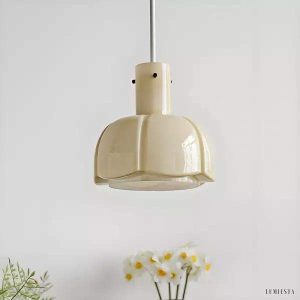 Szklana lampa wisząca Flower Bud w stylu średniowiecznym