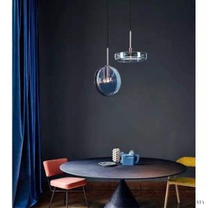 Ciemnoniebieska szklana lampa wisząca nowoczesny design