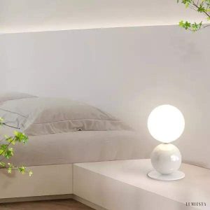 Kolorowa stołowa lampa akrylowa w nowoczesnym stylu