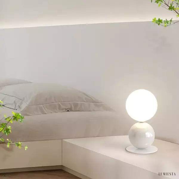 Kolorowa stołowa lampa akrylowa w nowoczesnym stylu