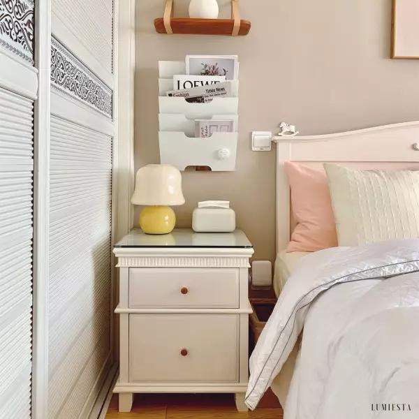 Lampa stołowa musztardowa z ręcznie formowanego szkła